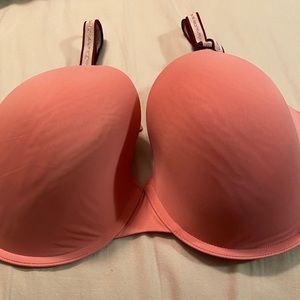 New Victoria Secret Bra